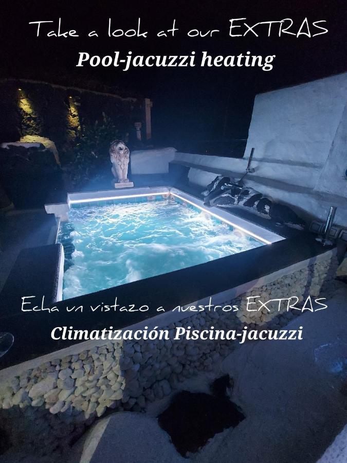 Aloelux Villa ! - Private Villa With Jacuzzi, Cinema ,Massage ,Wonderful View, Art Desing Villa Кониль Экстерьер фото